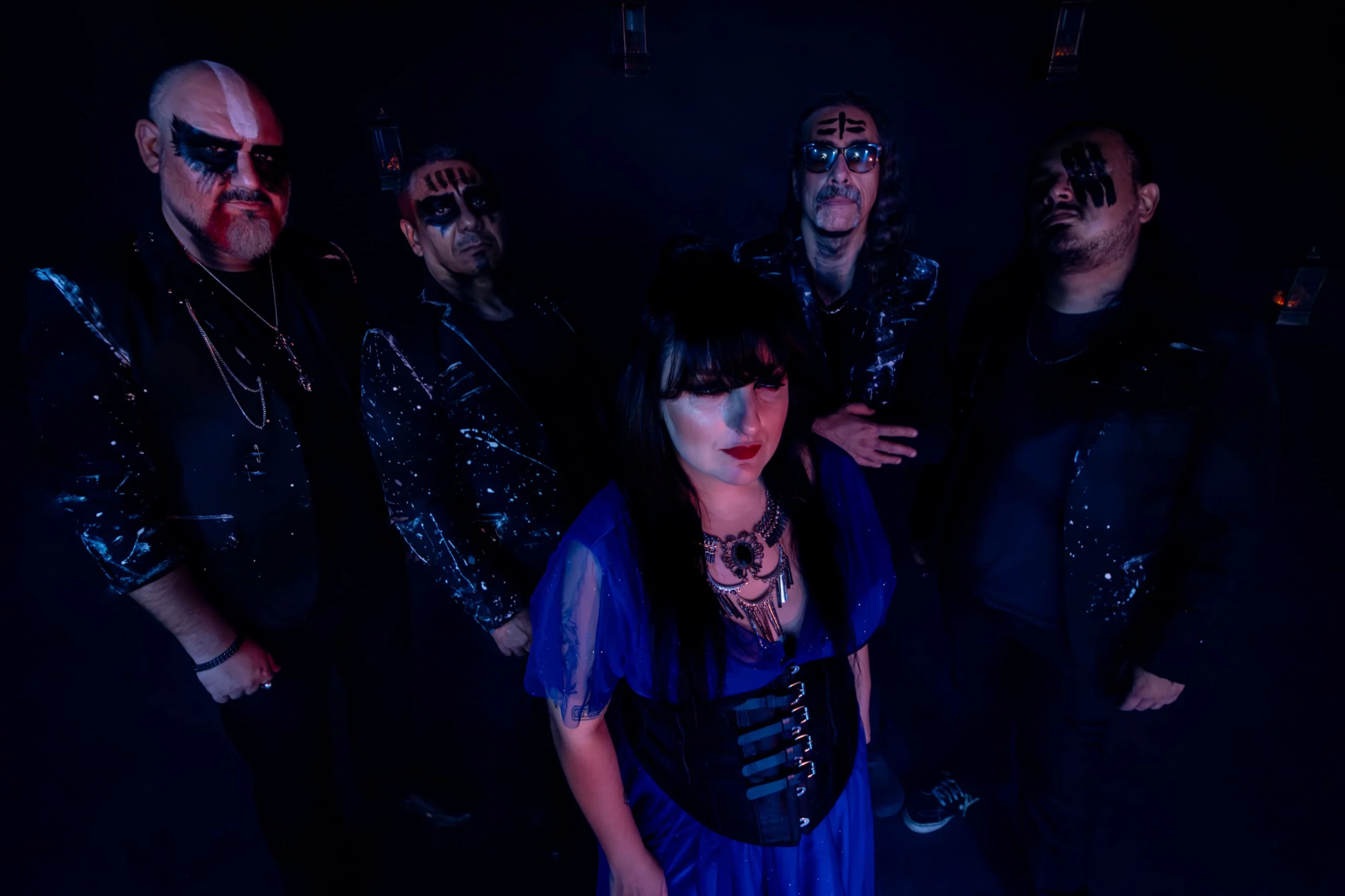 Revengin entrega novo hino melancólico e progressivo no Symphonic Metal com ‘Wish You The Same but Worse’