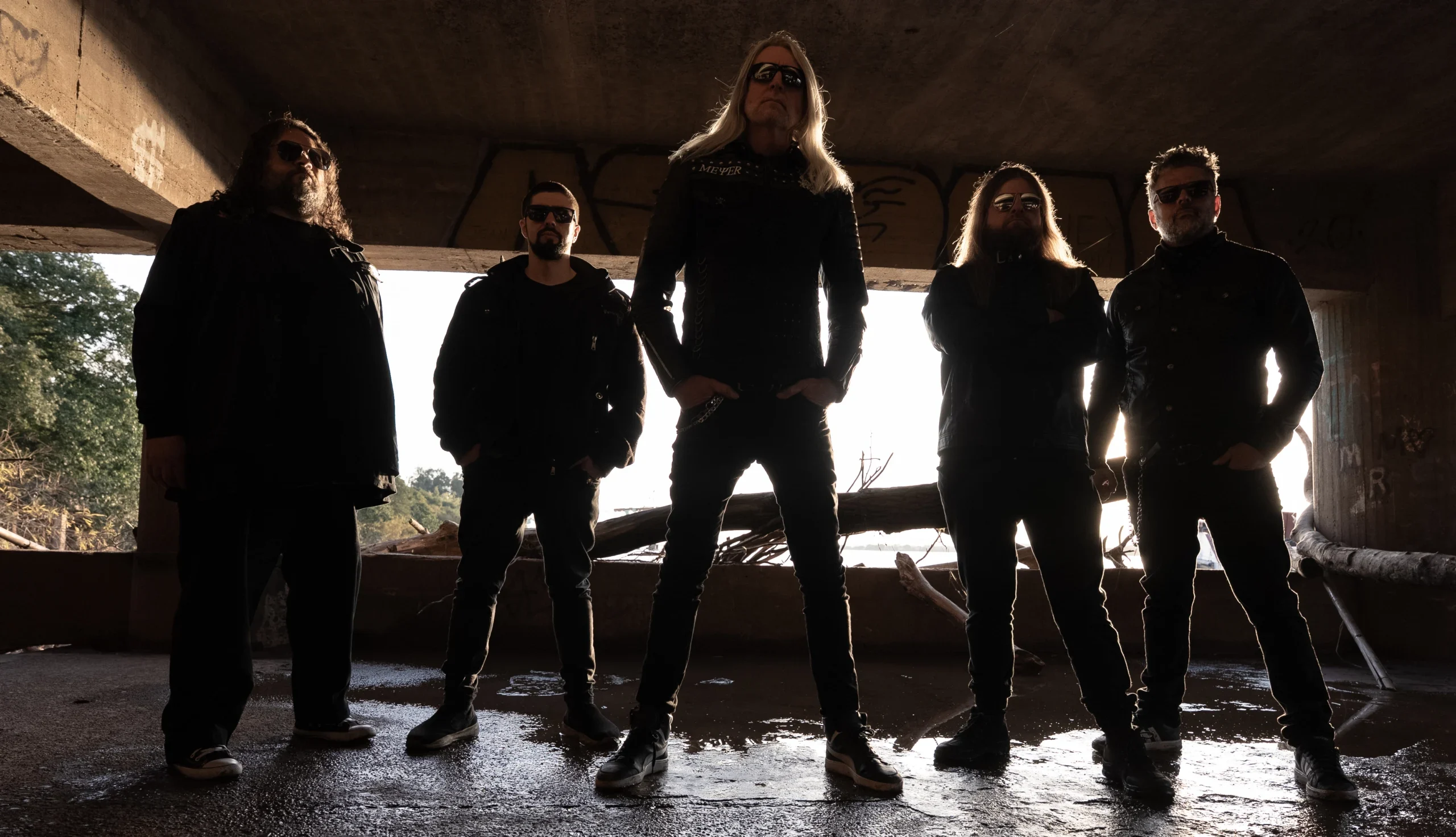 Distraught transforma tragédia em denúncia poderosa no novo videoclipe “Extermination Of Mother Nature”