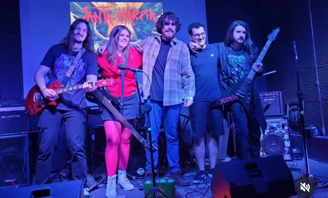 Santa Harpia lança álbum de estreia “Harpia’s Blessing”