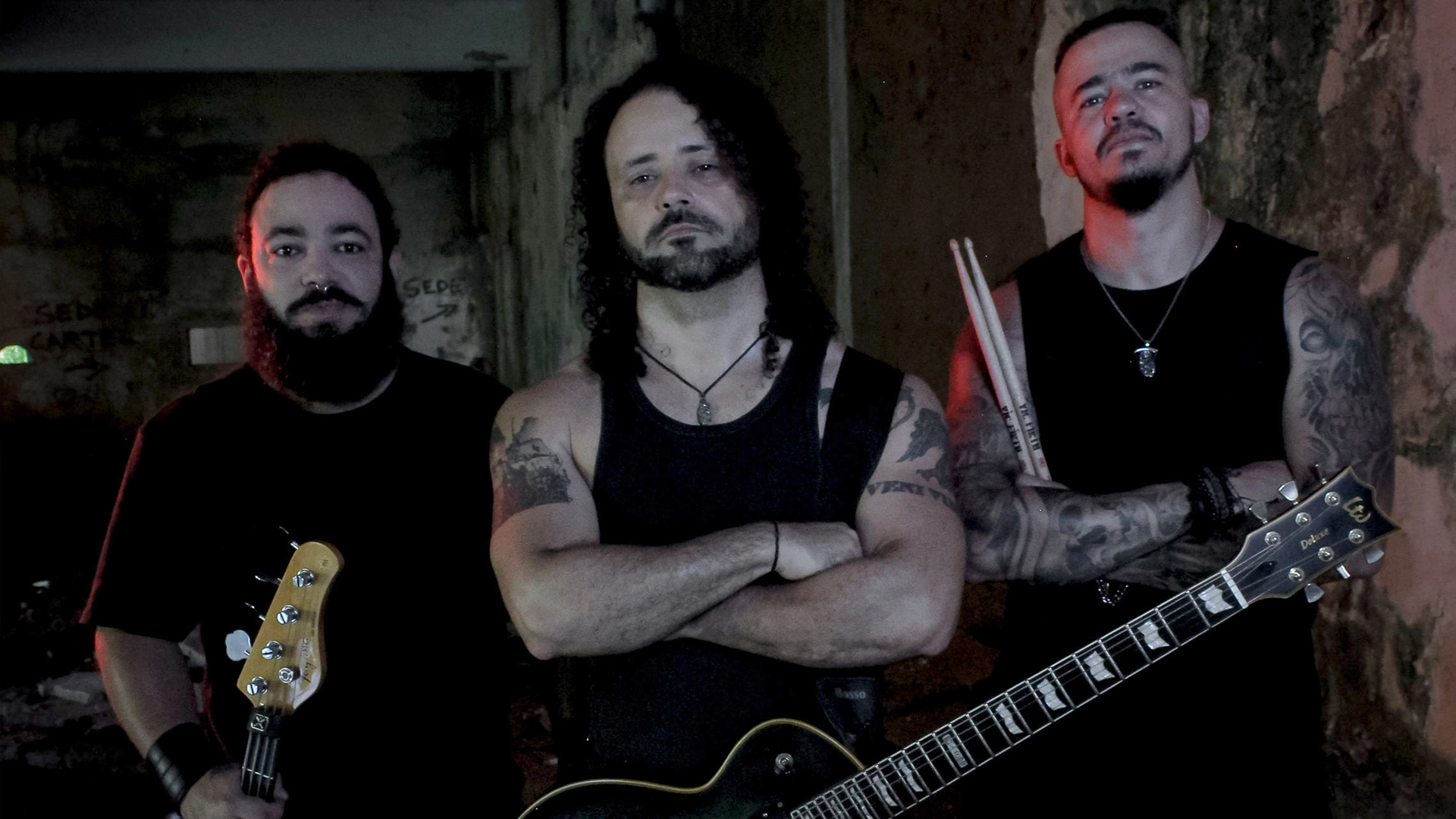 Mãe Serpente: trio de stoner metal lança música que batiza a banda